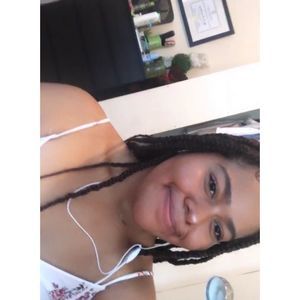 Meet your Posher, Luz